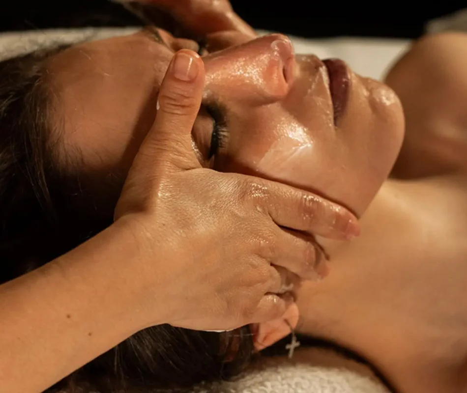 limpieza-exfoliacion-profunda-chamberi