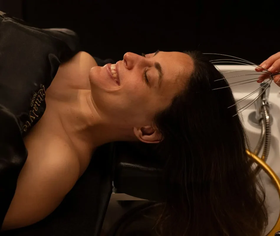 masaje cuidado del cabello